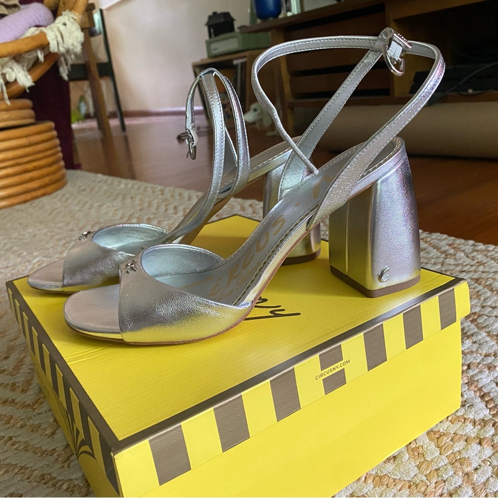 Circus NY by Sam Edelman - Aria - Silver block heel